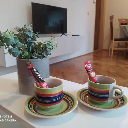 Lägenhet Apartman Babic *