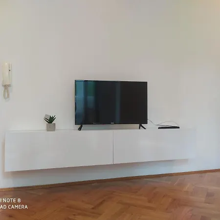 Lägenhet Apartman Babic *