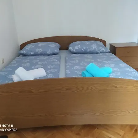 Apartman Babic Lägenhet *